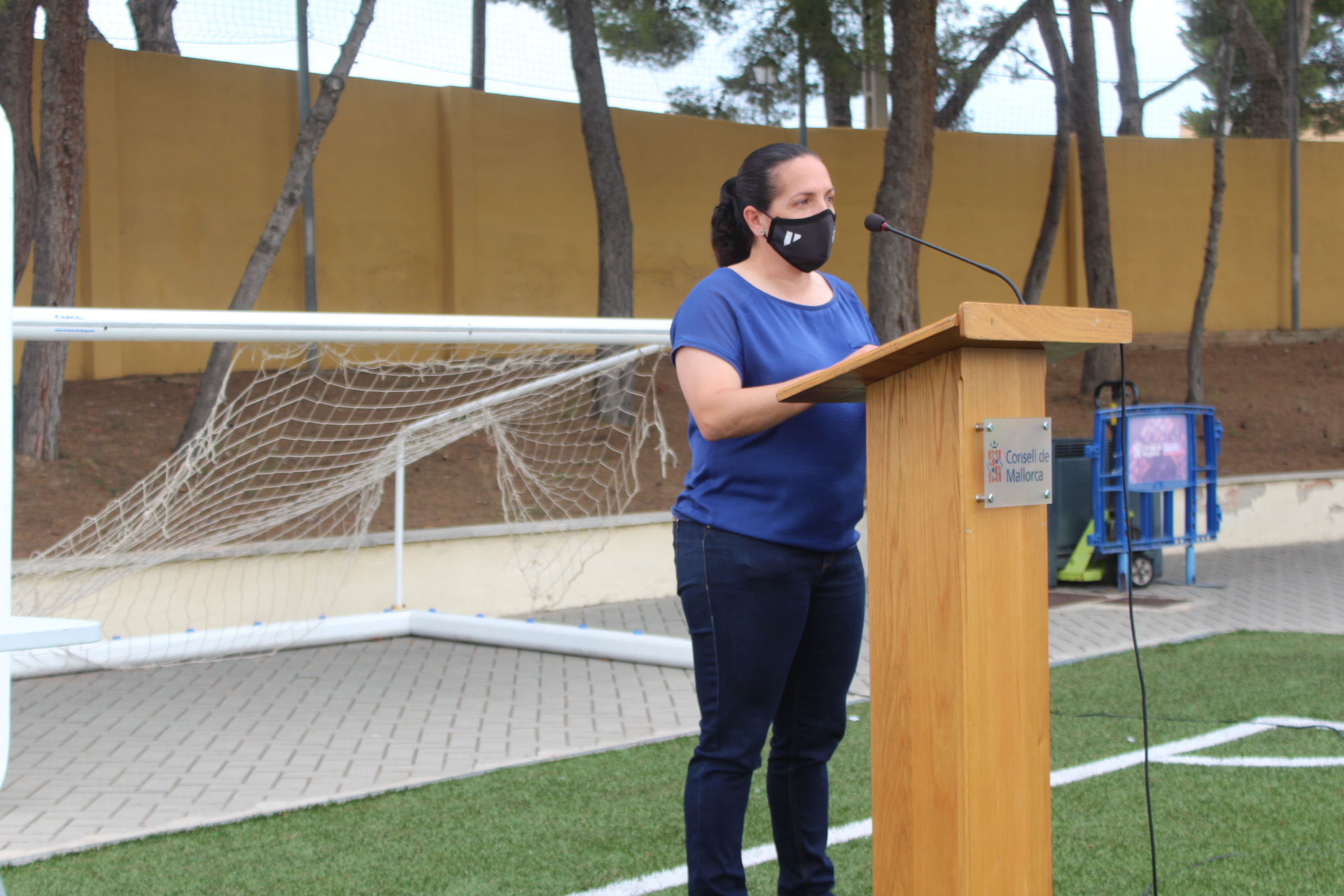 La subcapitana del Mallorca Hockey, Micaela Feliu, durant la presentació dels resultats del programa «Jugam amb l’elit».